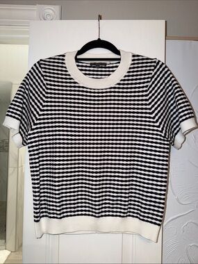 Adrianna Papell Black & White Striped Short Sleeve Sweater Knit Top LN Large
